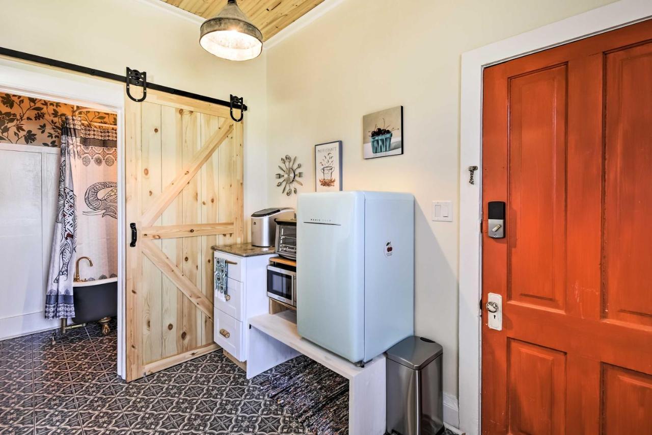 Retreat Near Downtown And Sunset Park! Apartment