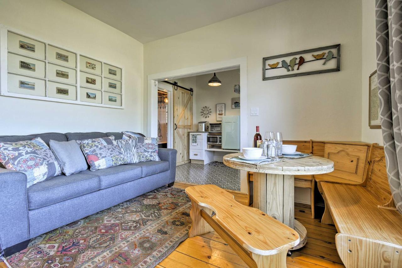 Retreat Near Downtown And Sunset Park! Apartment Sturgeon Bay